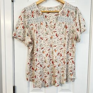 Lucky Brand floral T-shirt/blouse, V-neck, size large